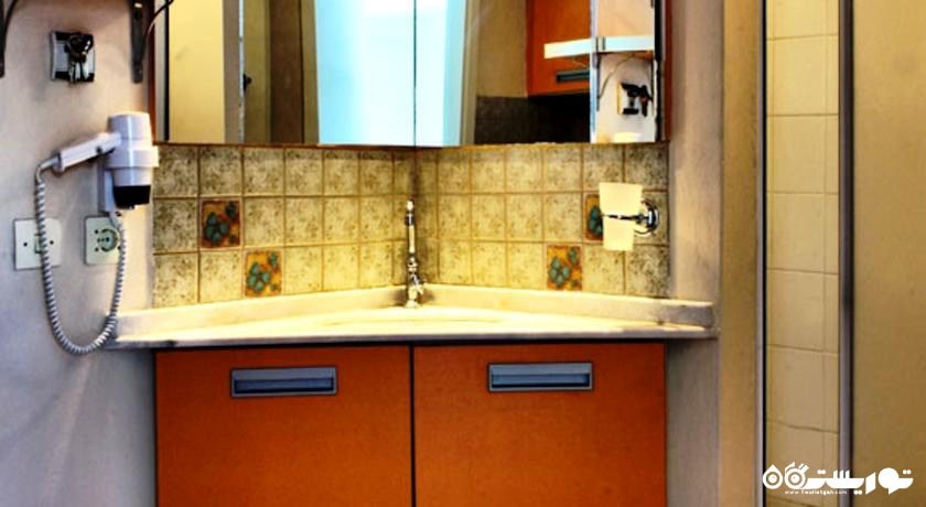 آشپزخانه موجود در اتاق ها